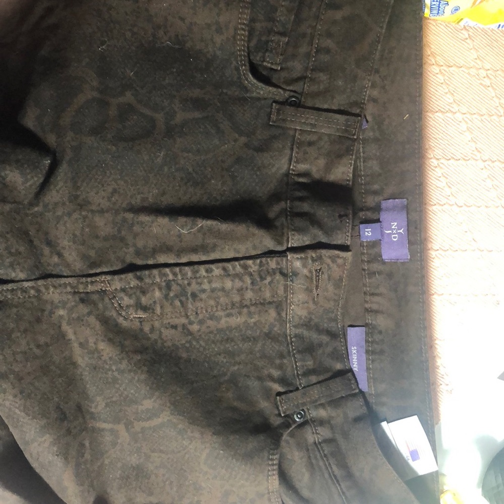 Snake printed YNDY skinny pants